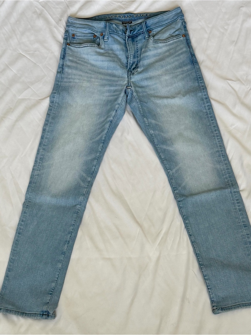American Eagle Outfitters Slim Light Blue Jeans